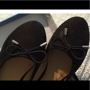 BAKERS BLK FLAT SHOES SIZE 8 DRESSY, CASUAL,COMFY